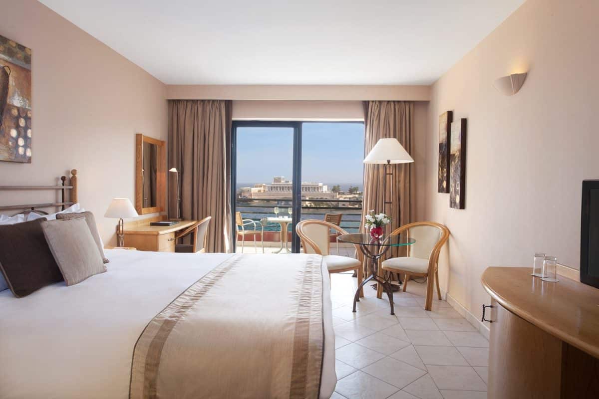 Superior-Sea-View-Room